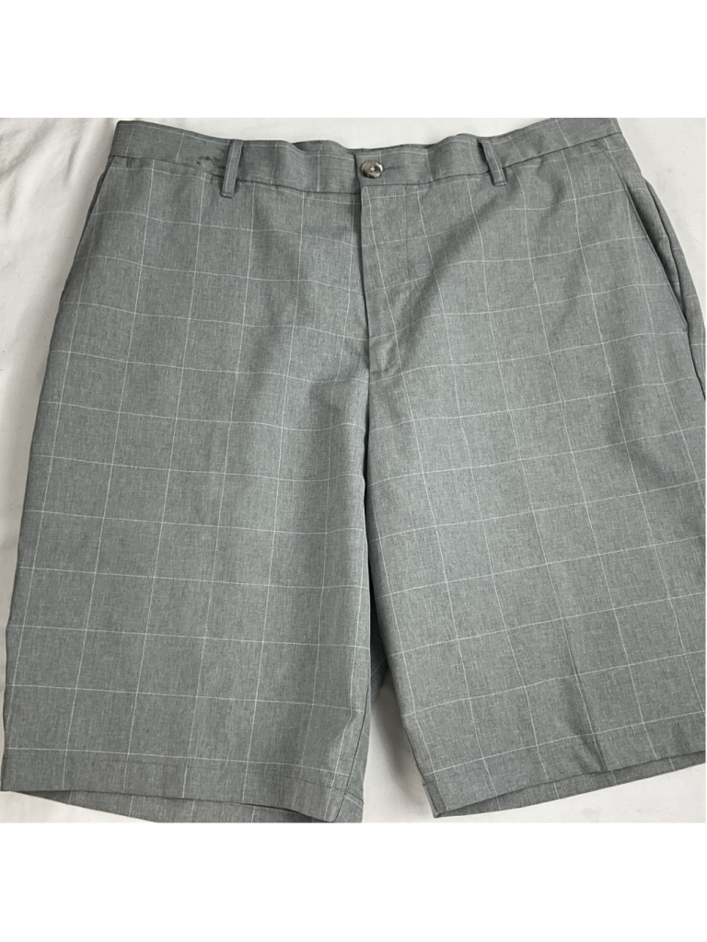 DOCKERS 34 MEN CHINO SHORTS GRAY FLAT FRONT CASUAL COTTON OUTDOOR WALKING POCKET